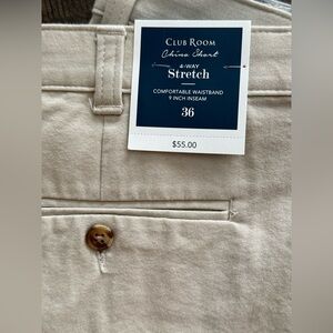 Club Room Men's Beige Chino Shorts